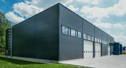 картинка-ссылка на статью: Как выбрать кровлю для ангара в Юрибее?